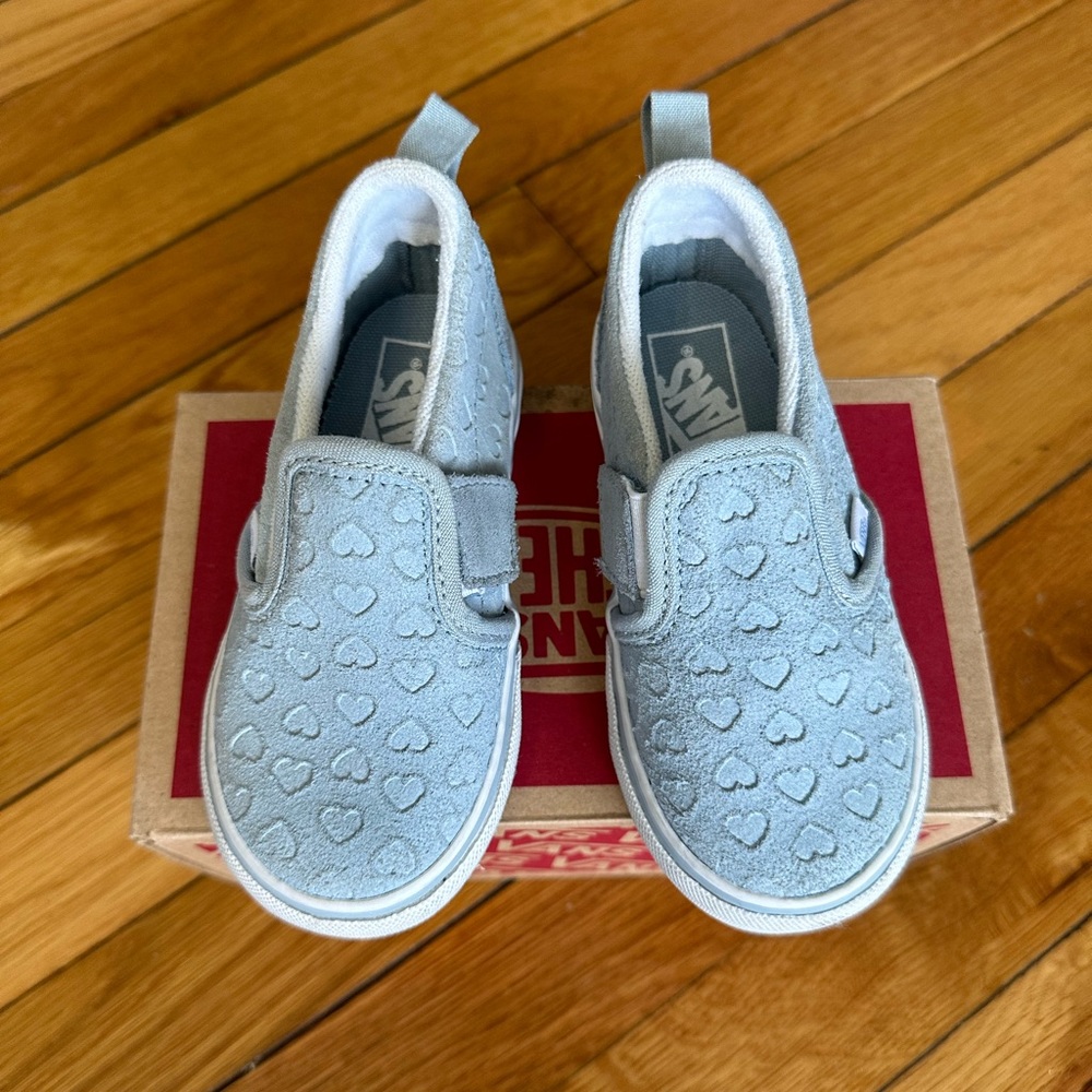 Toddler girl Vans Slip-on Suede Sneakers